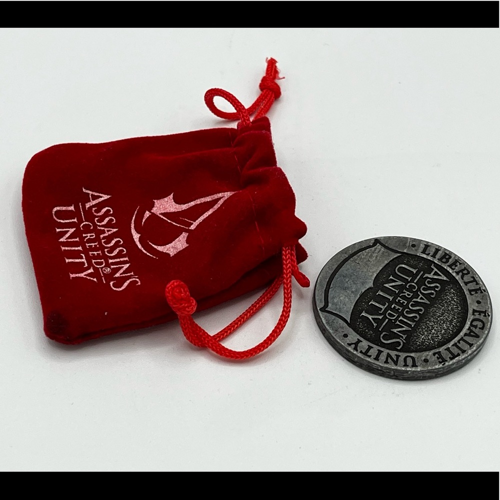 Assassin’s Creed Unity Coin - Picture 5 of 11